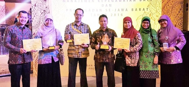 BKD KOTA DEPOK RAIH JUARA III MANAJEMEN KEPEGAWAIAN BAIK PROVINSI JAWA BARAT BKD KOTA DEPOK RAIH JUARA III MANAJEMEN KEPEGAWAIAN BAIK PROVINSI JAWA BARAT